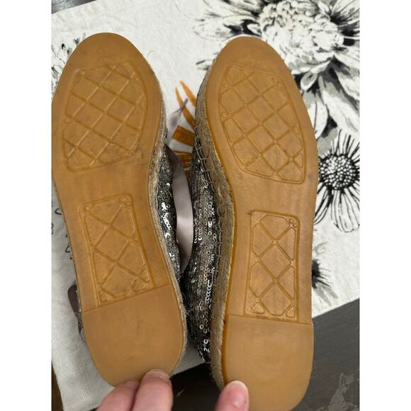 Generation Love women’s NWOT’s Silver Sequin espadrilles with laces. Size 39 - Picture 5 of 7
